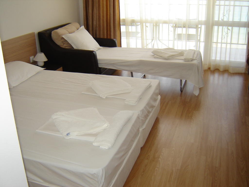 Villa Lazuren Bryag Chernomorets Quarto foto